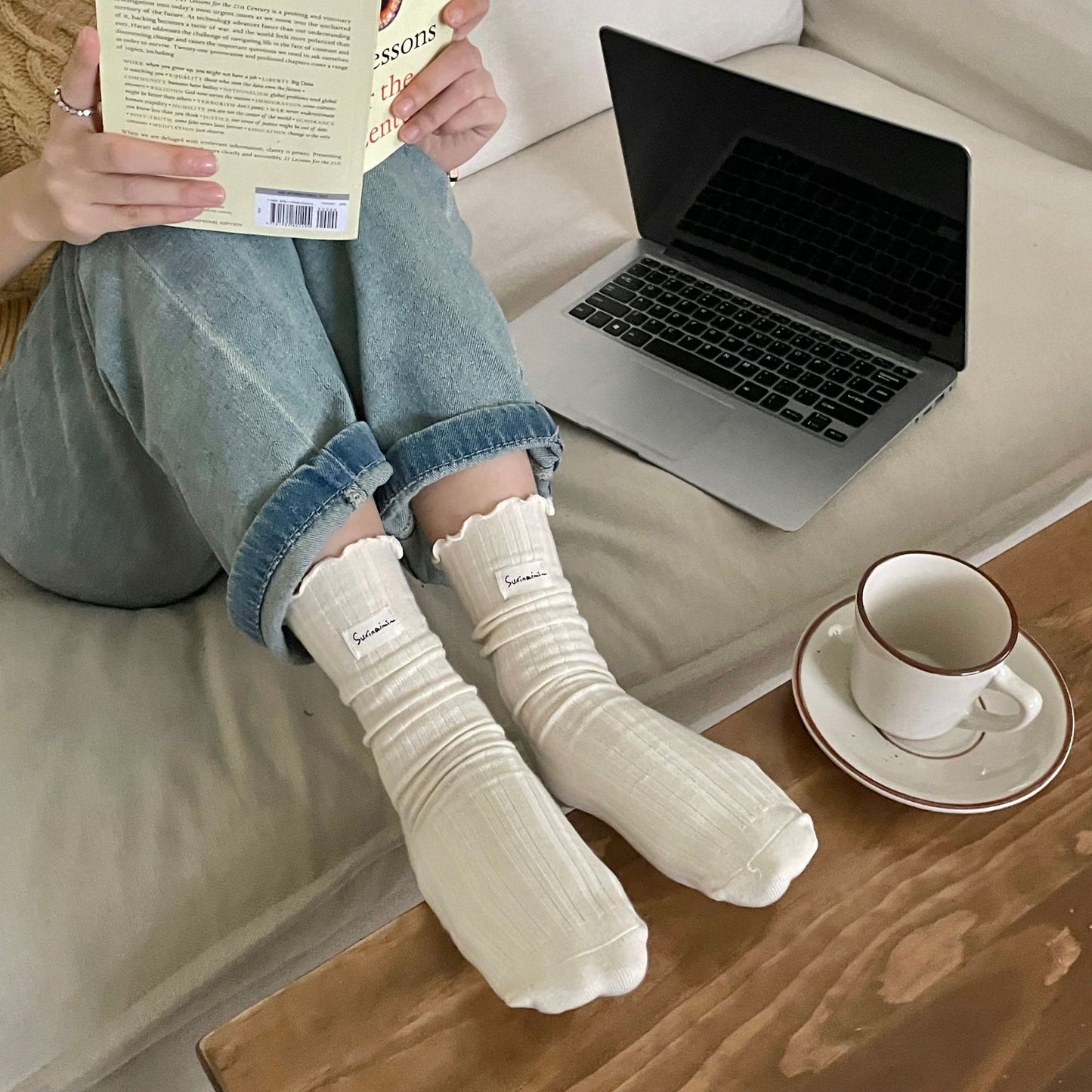 “Winter Ruffles” Cotton Socks