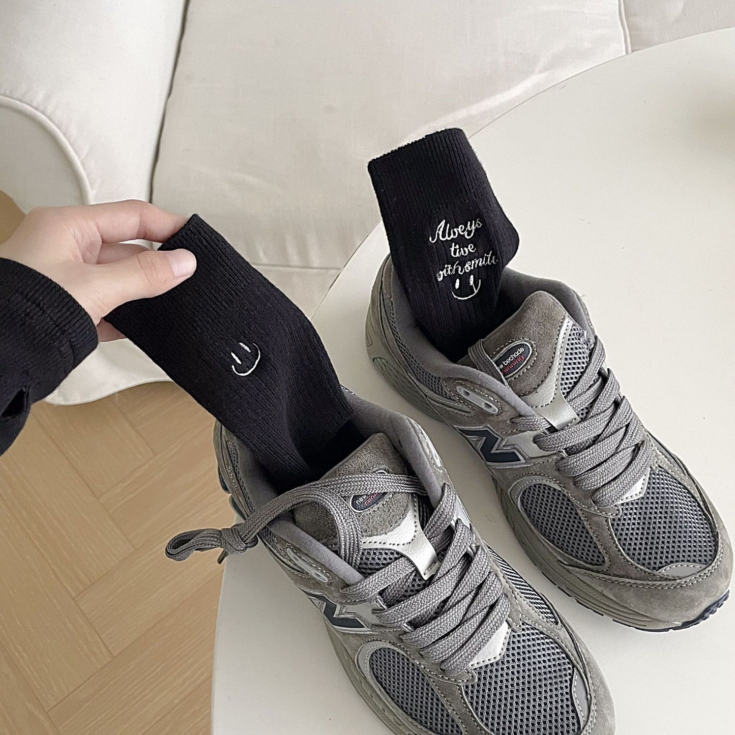 “Always Live with Smile :)” Asymmetric Design Socks