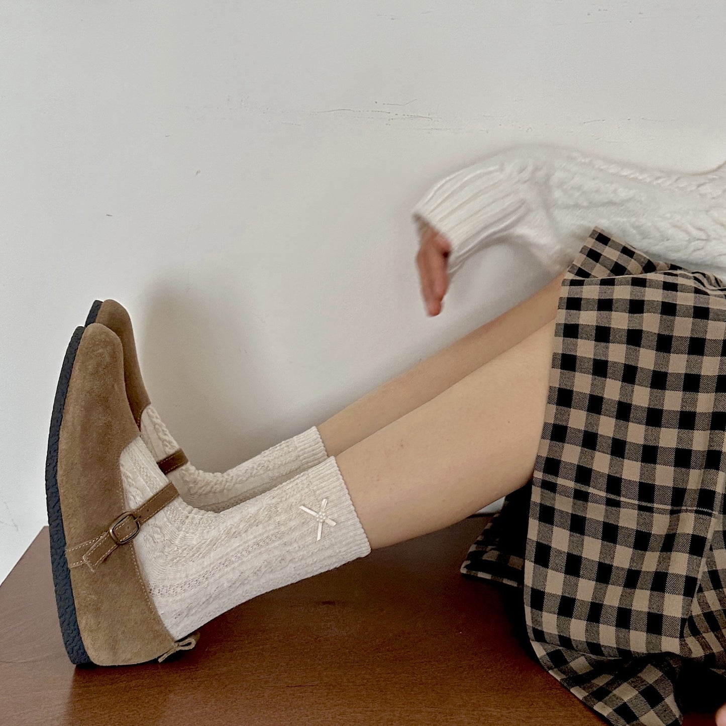 “Old castle” vintage bowknot cotton soft sock